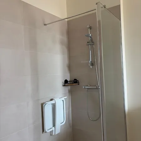 Claila Appart-hotel Abzac (Gironde)