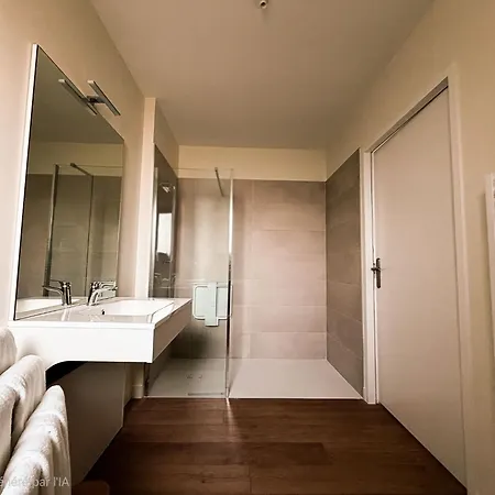 מלון דירות Claila Appart-hotel Abzac (Gironde)