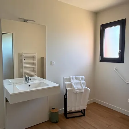 Claila Appart-hotel מלון דירות 3*