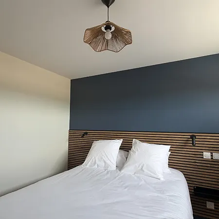 מלון דירות Claila Appart-hotel Abzac (Gironde)